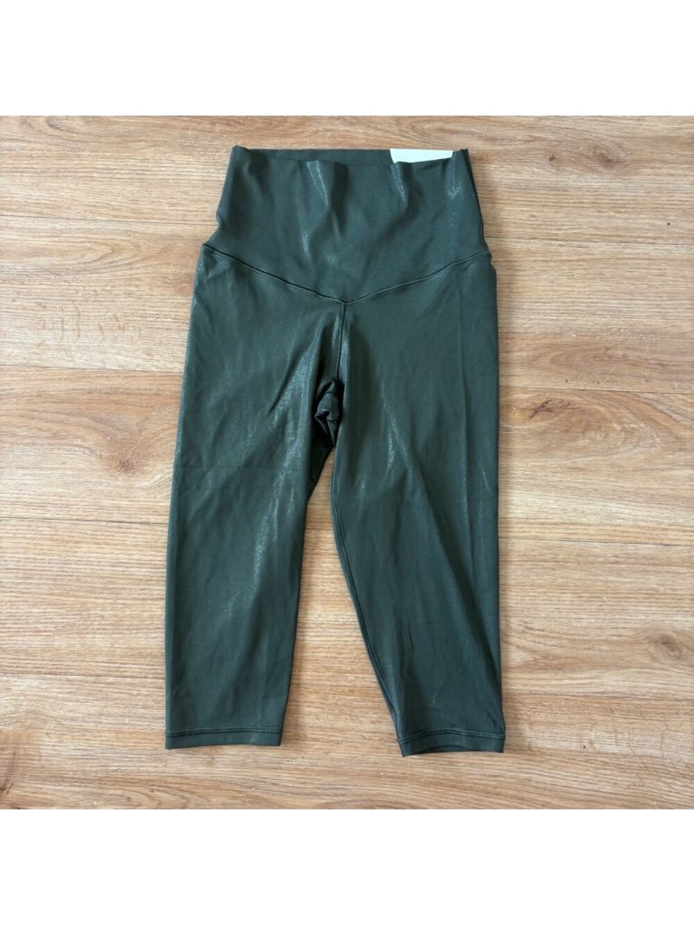 Offline by Aerie Real Me High Rise Cropped Yoga Pants Green NWT Size S
